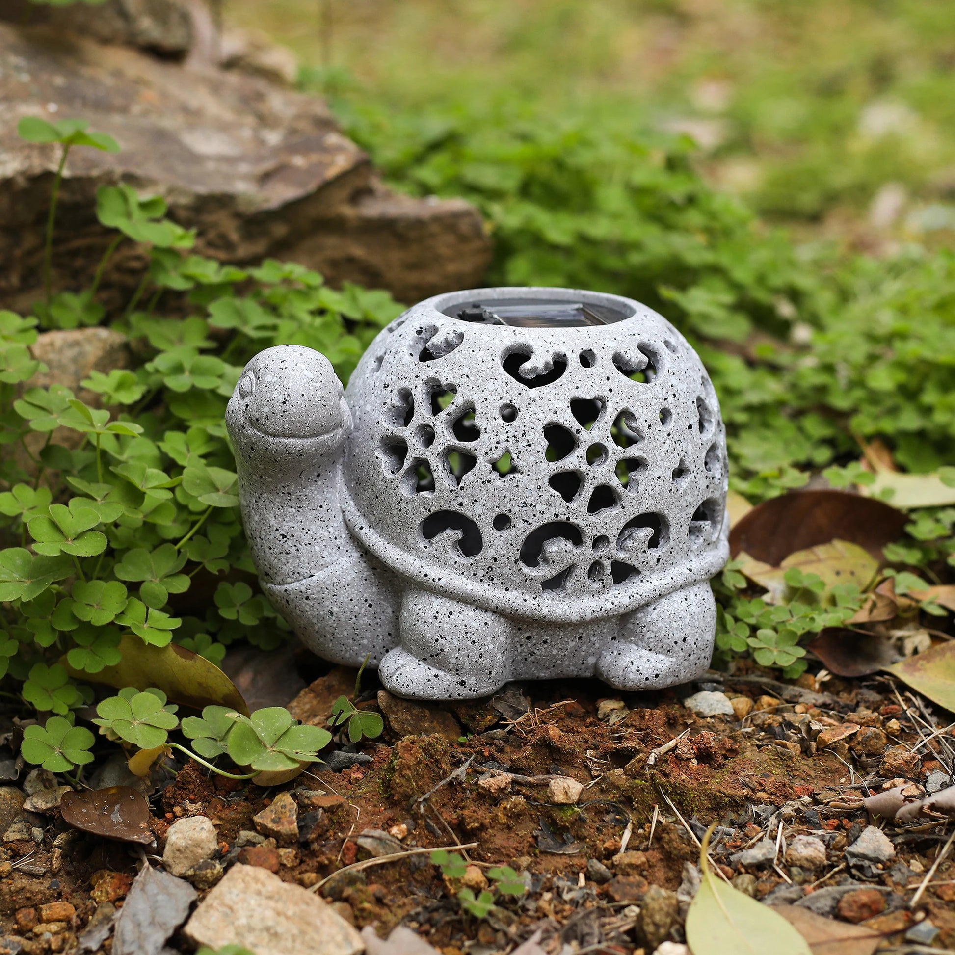 Solar Outdoor Statue Statue with Light Birthday Gift for Mom, Unique Female Gift, Garden Statue for Spring Decoration